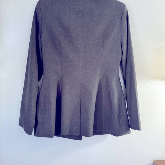 Future Collective Gray Women's Jacket Size Medium - Picture 2 of 6